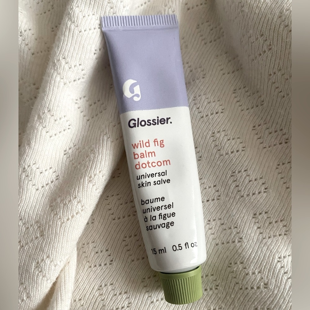 Glossier Balm Dot Com